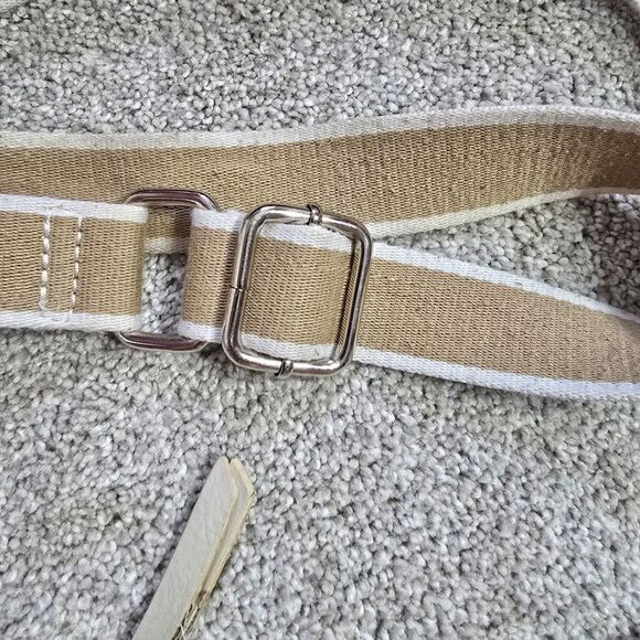 Coach signature multicolored crossbody with adjustable strap - Picture 4 of 9